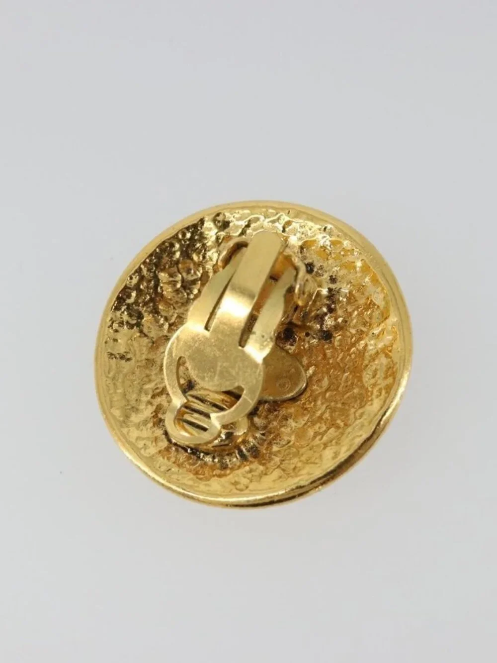 CHANEL Earring metal Gold Tone CC Auth 183503V